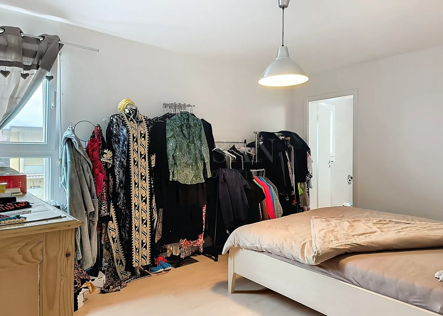 3.5-room apartment on the 2nd floor with balcony - Photo 7 of 9