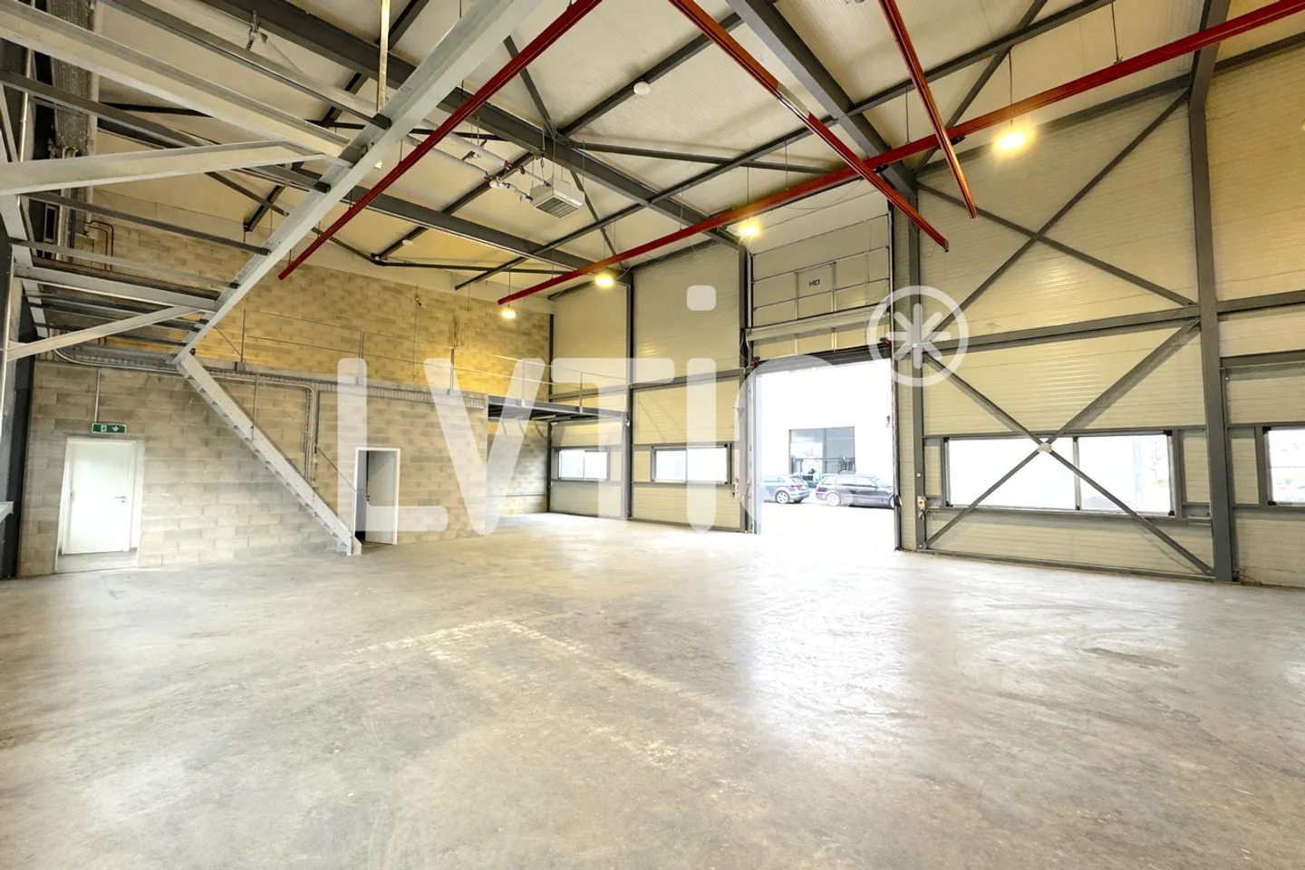 Officina, magazzino di 394 m2 in affitto a Yverdon-les-Bains - Foto 1 di 6