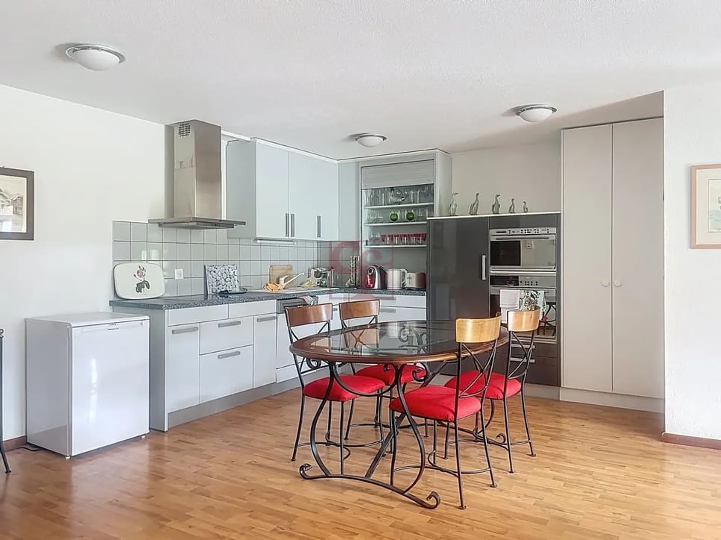 Château-d'Oex - La Frasse Très bel appartement avec grand balcon - Photo 3 sur 13