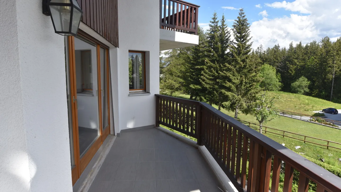 Magnificent 4.5-room apartment in Crans-Montana - Photo 8 of 17