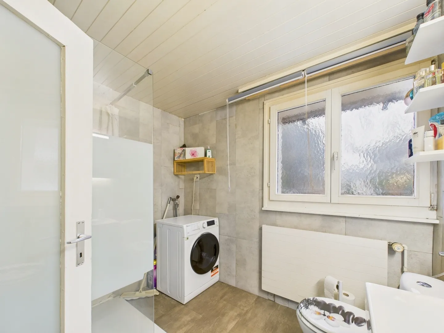 Charmante maison de ville de 5,5 pièces avec beaucoup d'espace pour la famille - Photo 10 sur 11