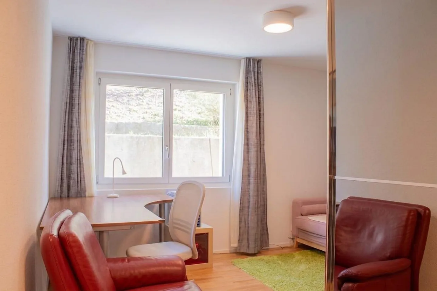 Mehr als eine Wohnung: Ihr eigenes Zuhause mit Garten - Foto 6 di 9