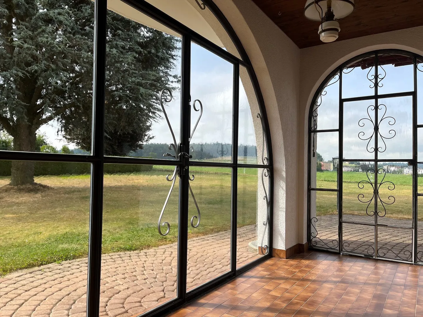 Single-family house with plenty of outdoor space for rent - Photo 6 of 8