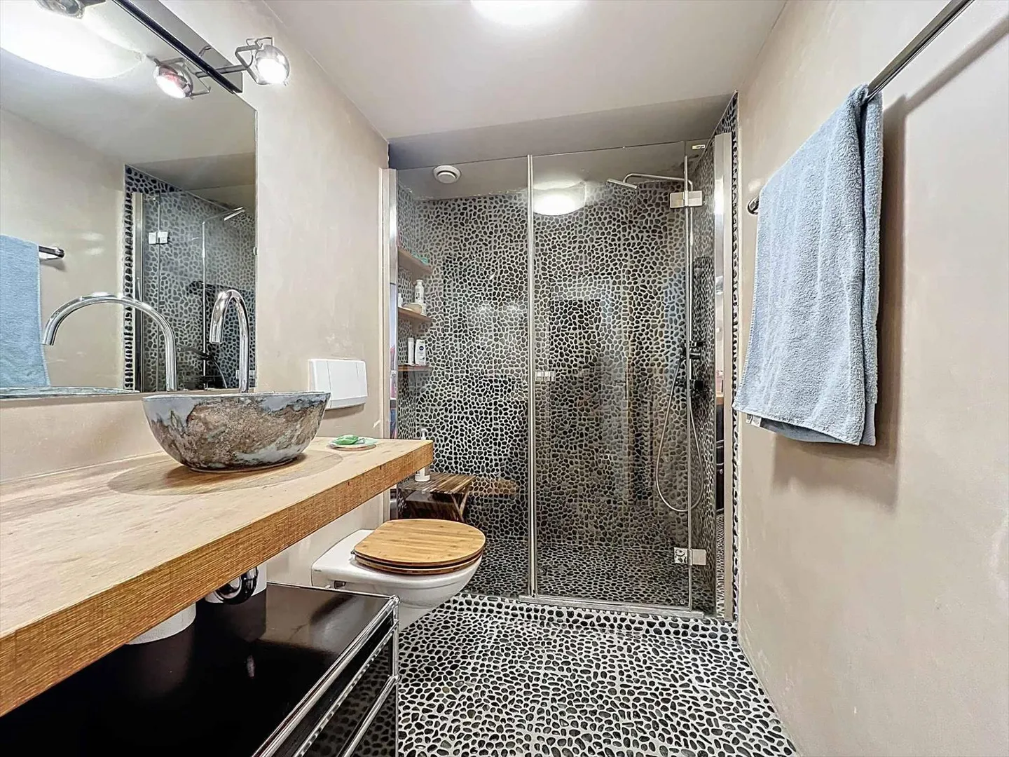 Vista mozzafiato per un ambiente di vita straordinario a Lutry - Foto 5 di 9