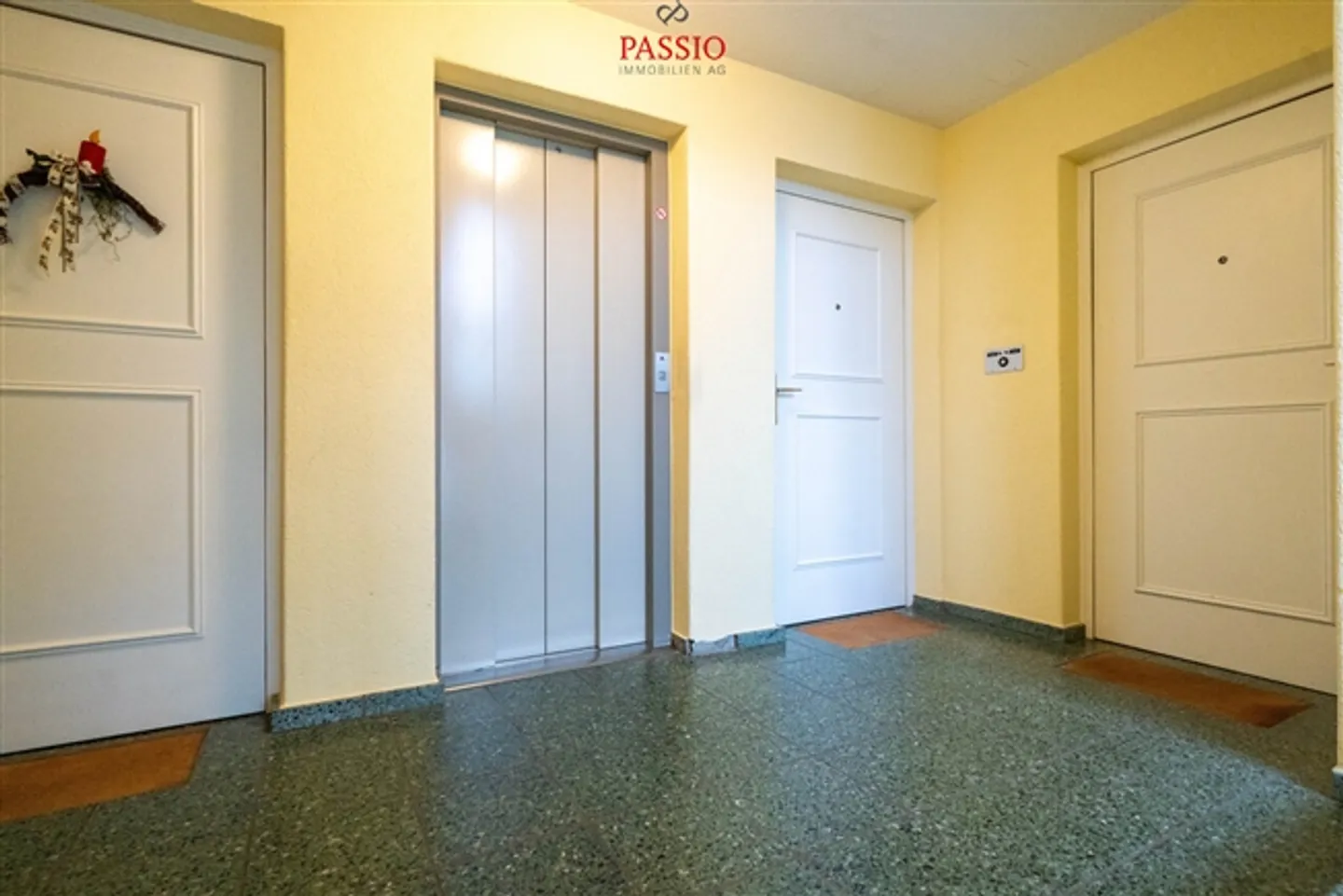 Investimento entusiasmante: Appartamento centrale di 2,5 stanze in posizione privilegiata - Foto 8 di 14