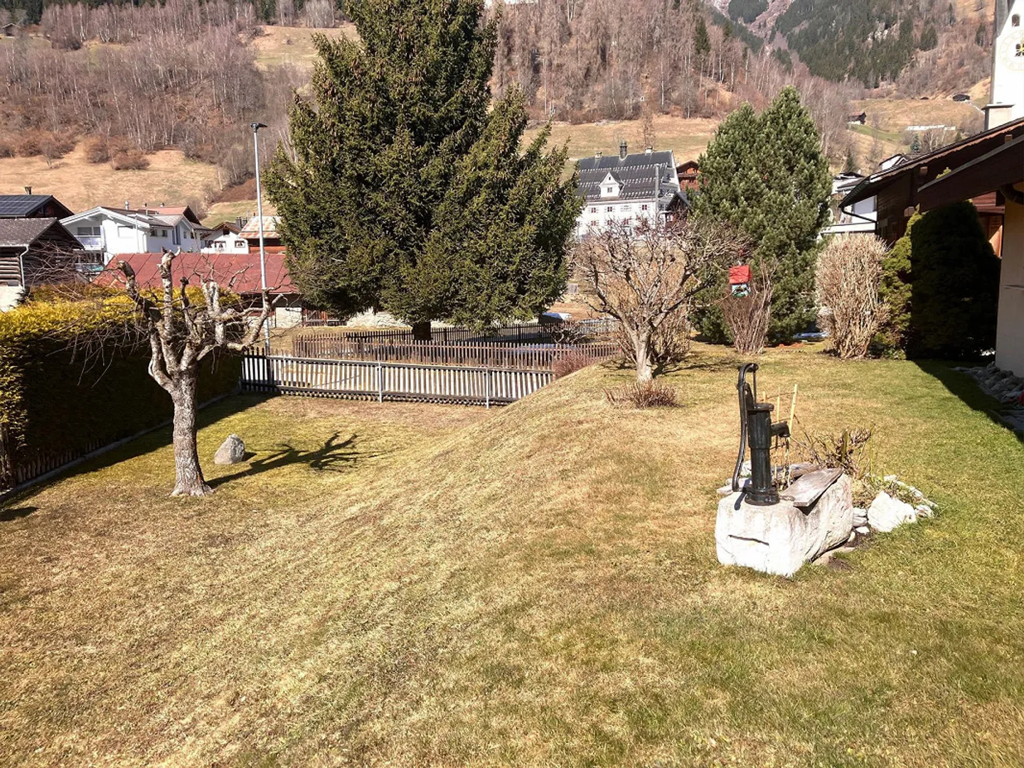 5.5-room detached house with garden and distant views in Trun - buy - Photo 5 of 13