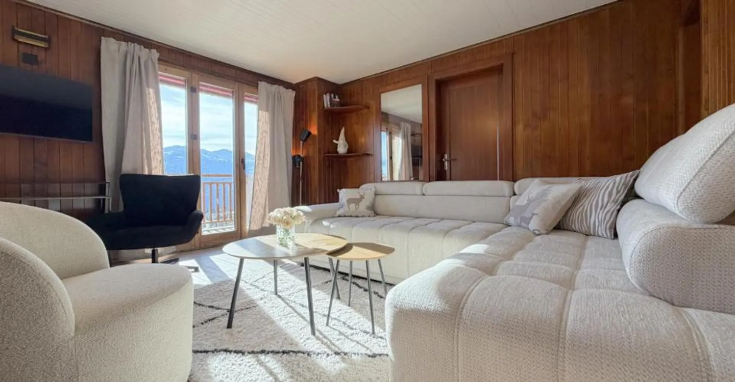 Chalet à Bluche : 2 appartements indépendants à louer avec vue exceptionnelle sur les Alpes valaisannes - Photo 1 of 12
