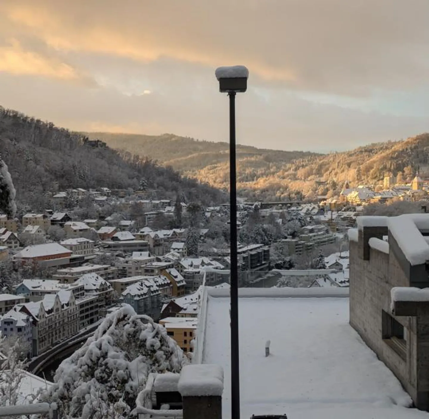 Appartamento con terrazza 3,5 locali con vista panoramica spettacolare - Foto 10 di 23