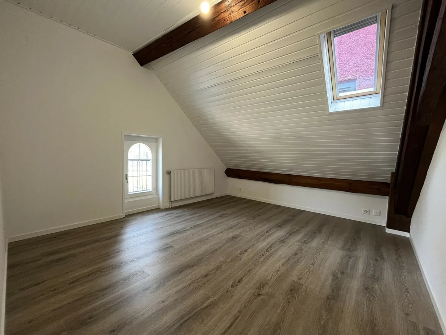 Appartamento 3.5 camere affascinante - Foto 5 di 7
