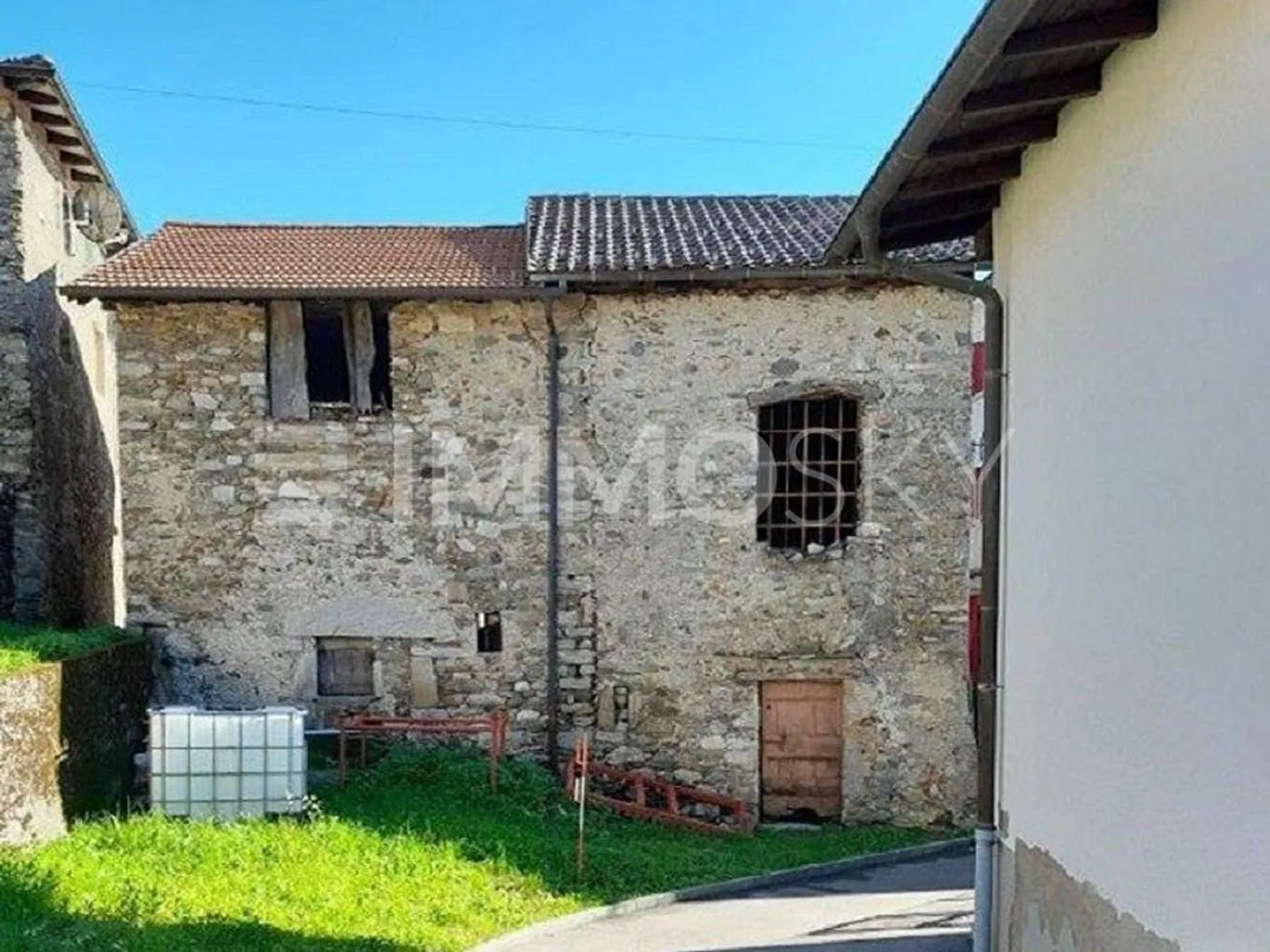 Casa Incantevole ad Arosio - Foto 1 di 3