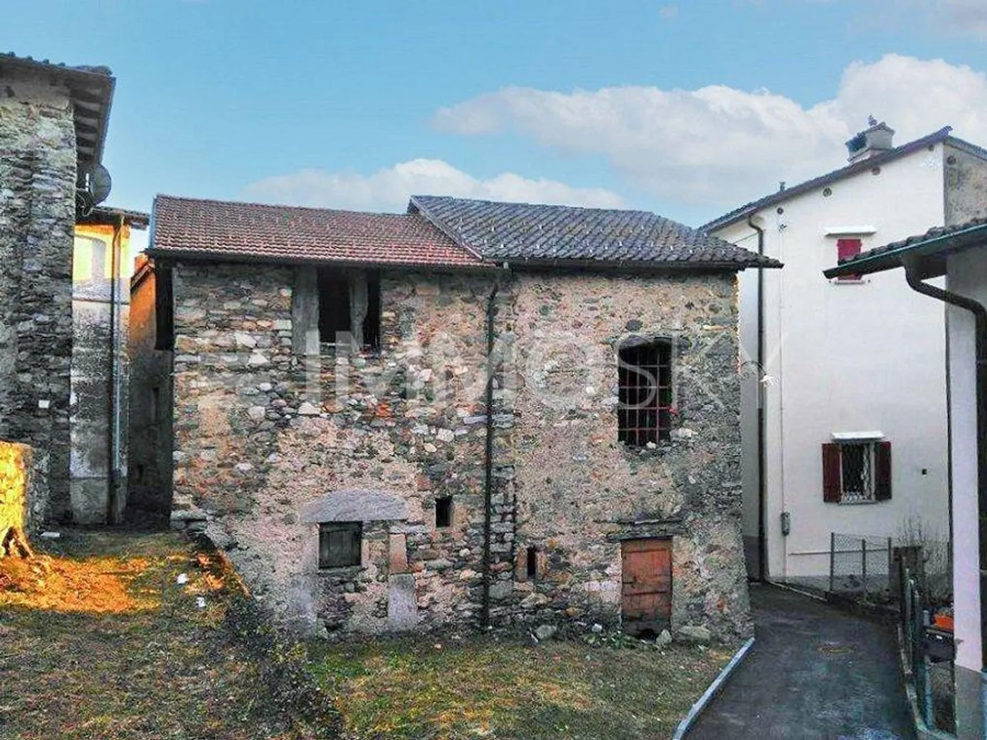 Casa Incantevole ad Arosio - Foto 2 di 3