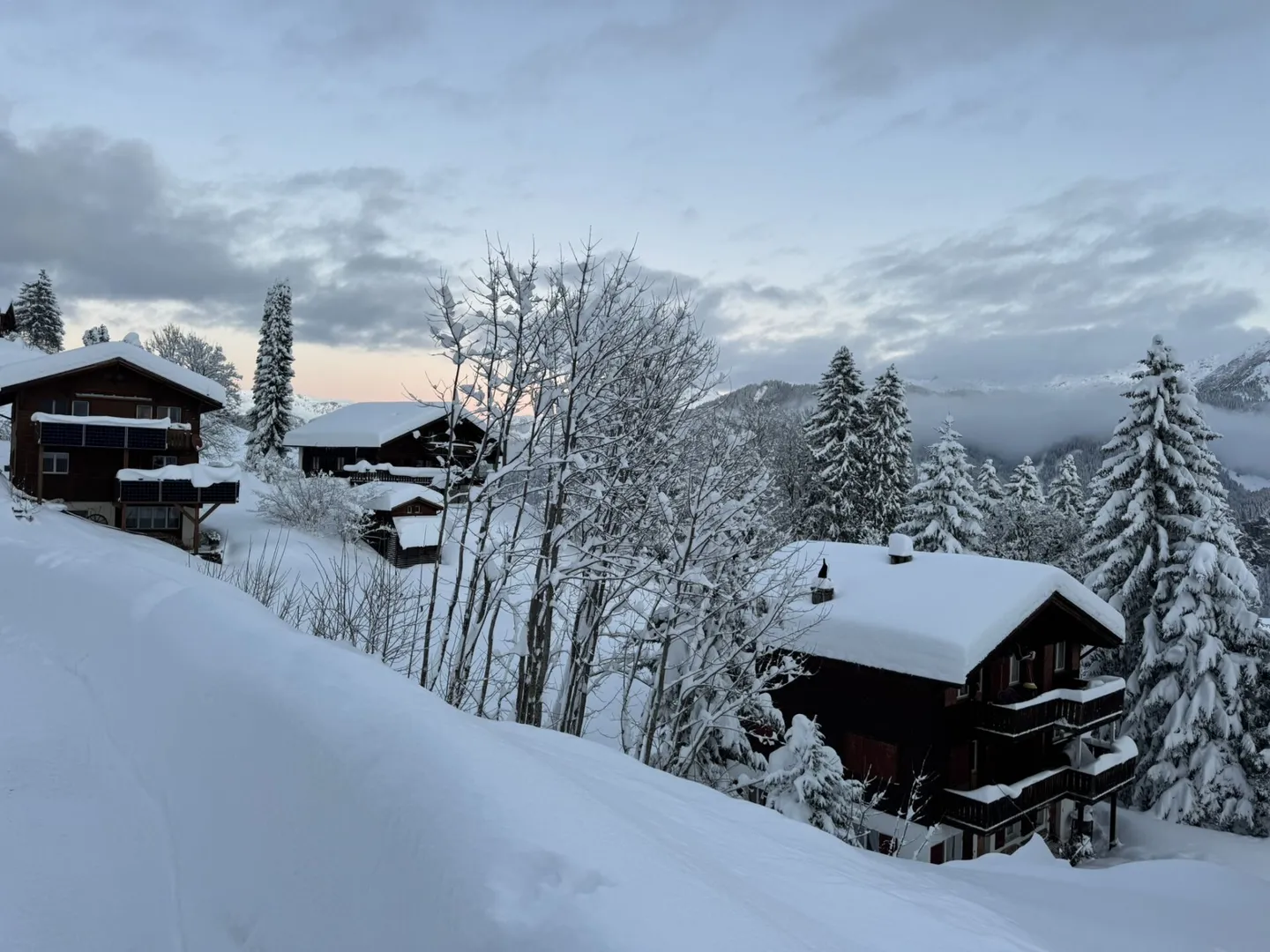 Chalet mit viel Potenzial im autofreien Braunwald - Photo 2 of 15