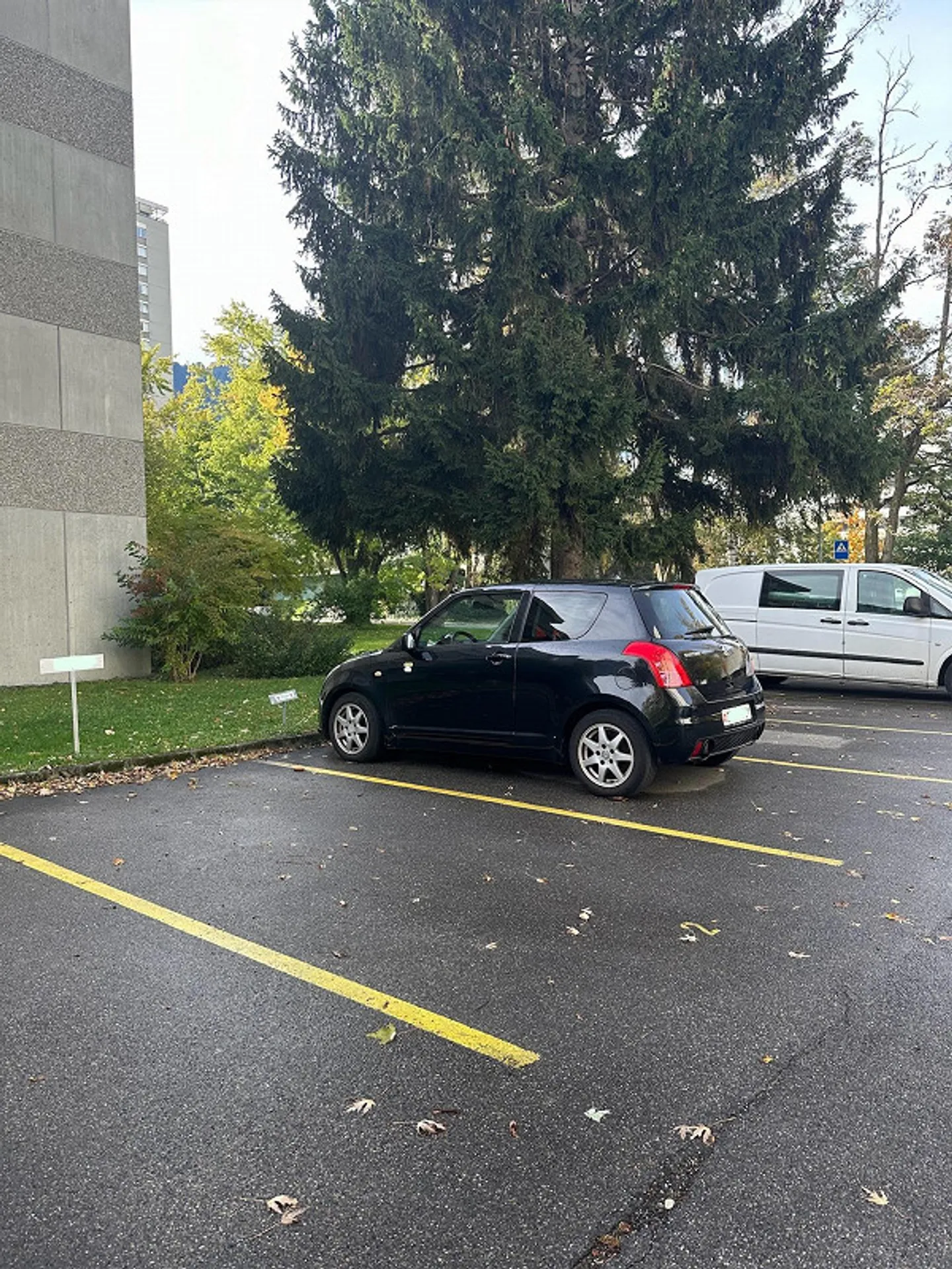 Outdoor parking space at Wiesentalstrasse 95 in Chur - Photo 3 of 3