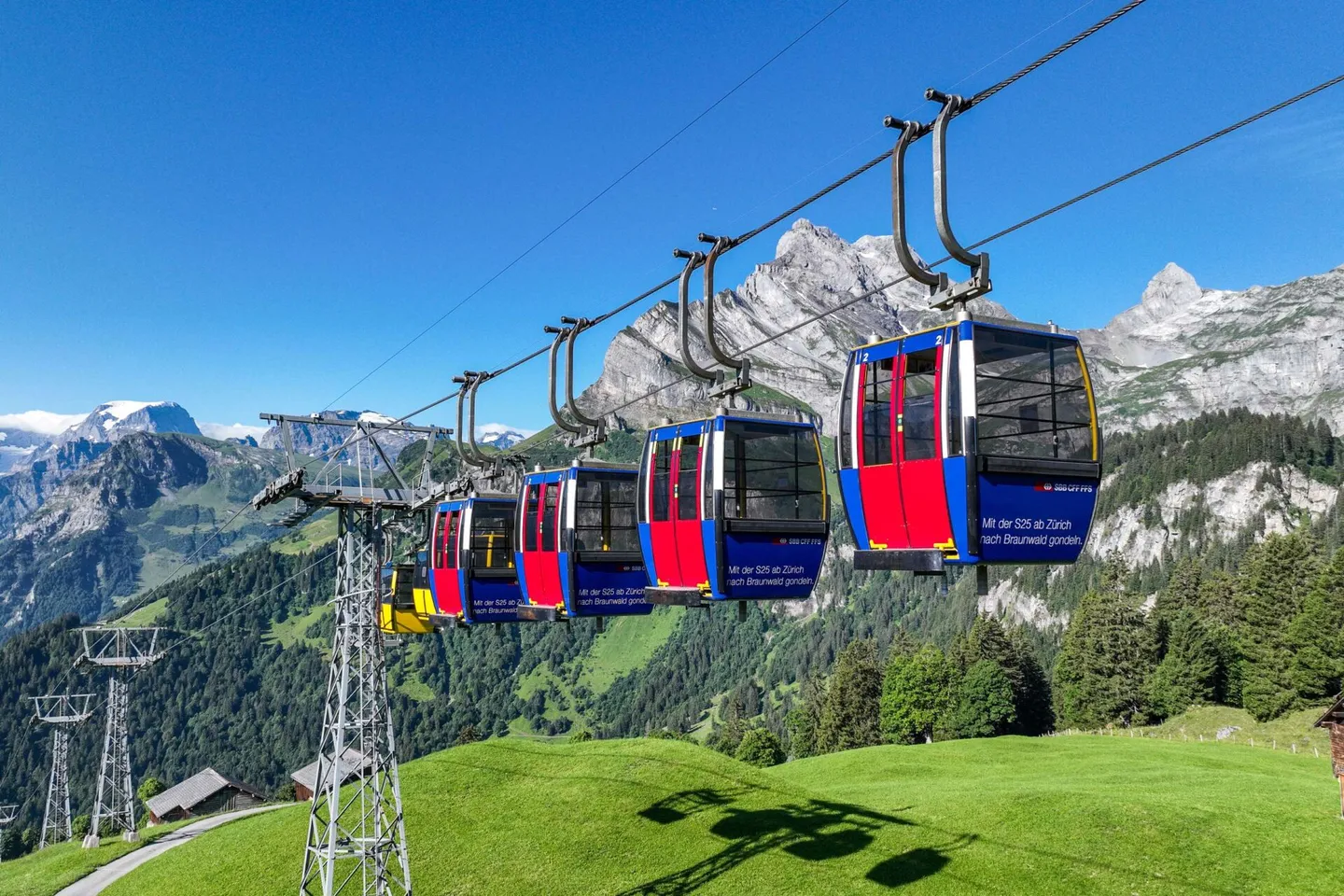 Chalet mit viel Potenzial im autofreien Braunwald - Photo 11 of 15