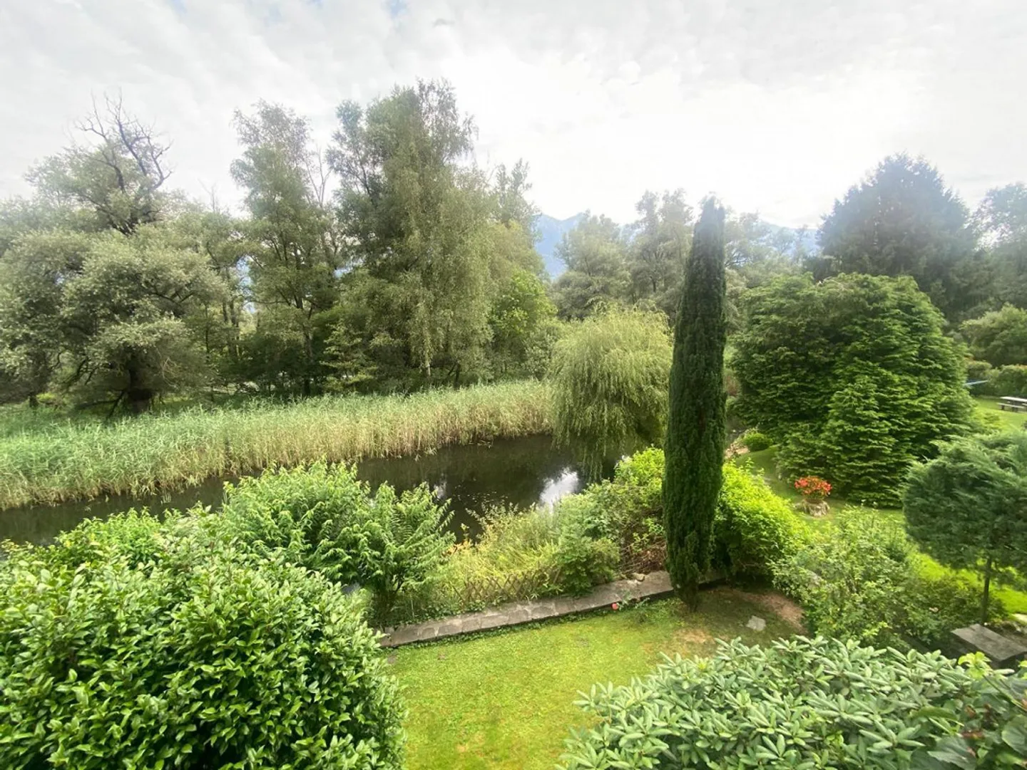 Casa unifamiliare di 6 1/2 locali con grande terreno - Foto 18 di 27