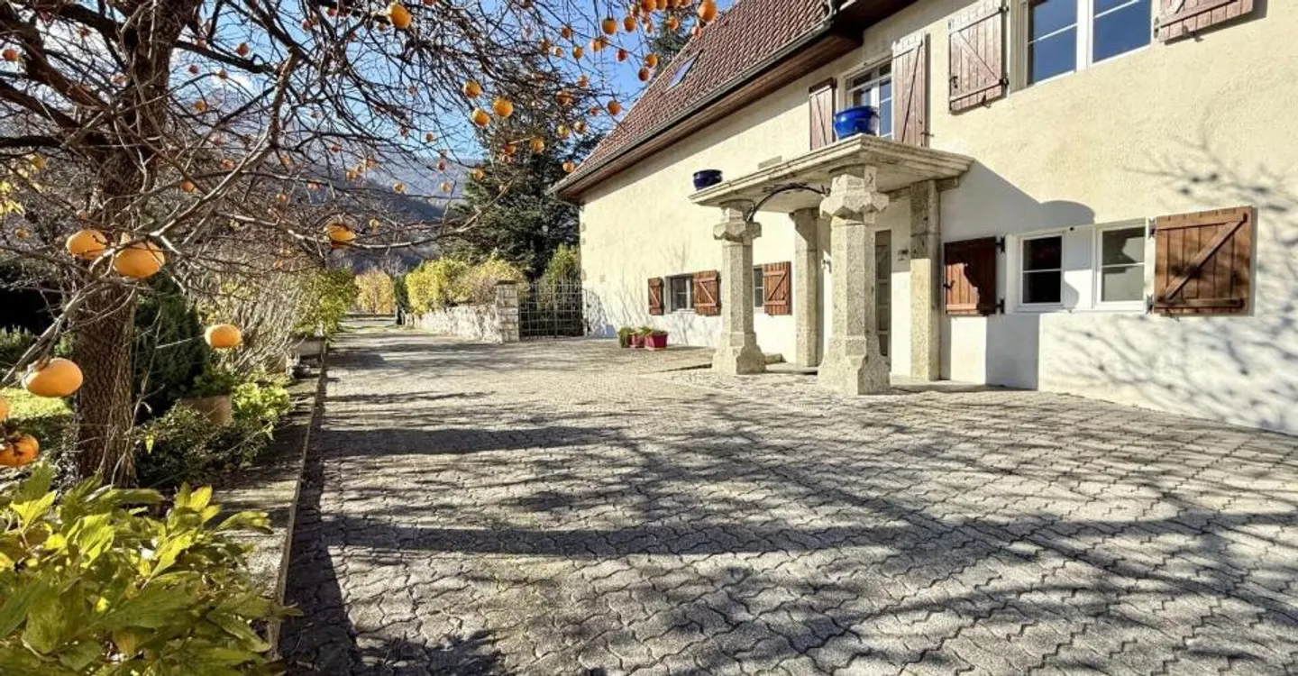 Maison de Luxe avec Grand Jardin - Photo 6 sur 9