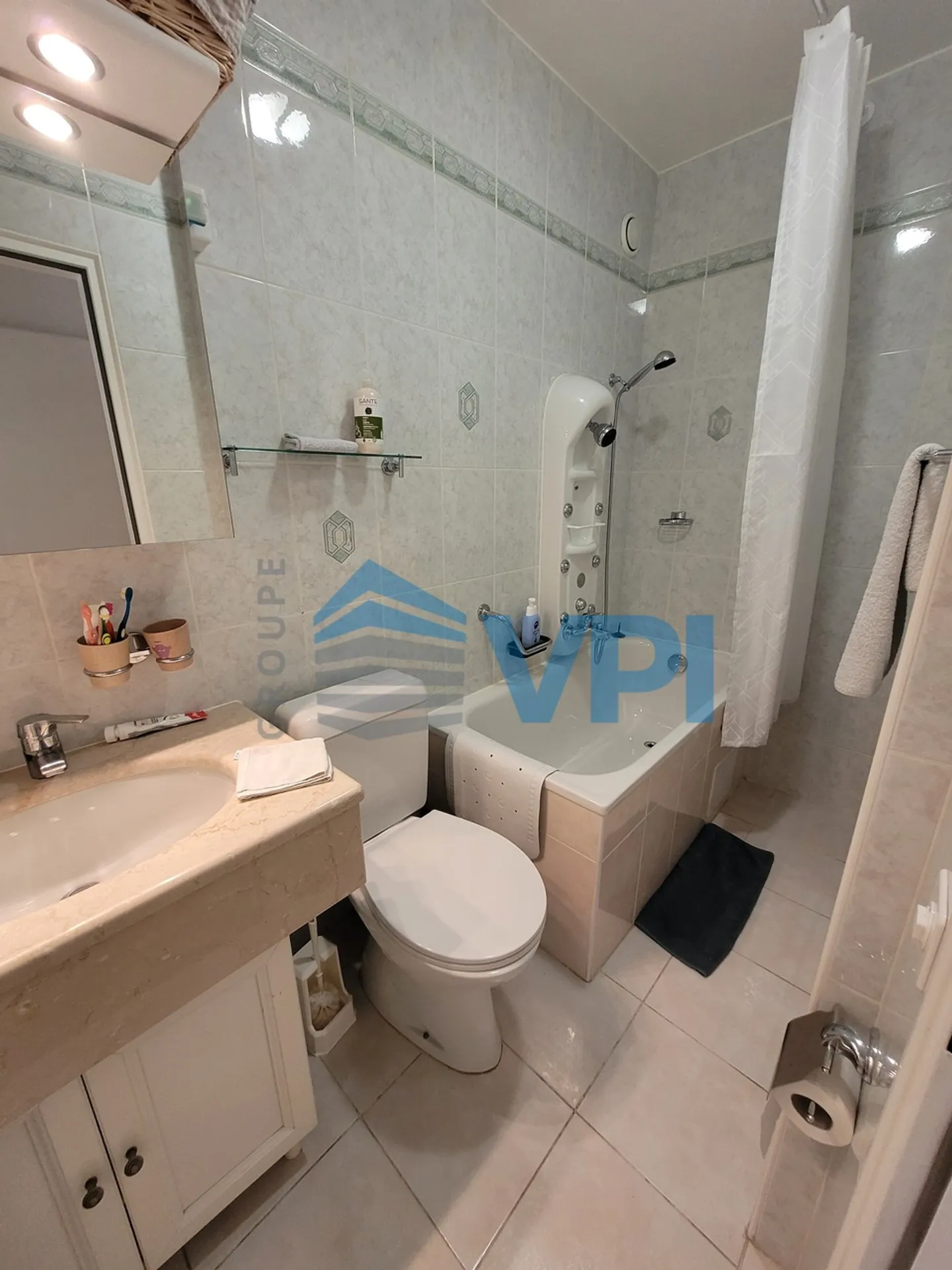 Luxuswohnung mit Balkonen - Foto 20 von 29