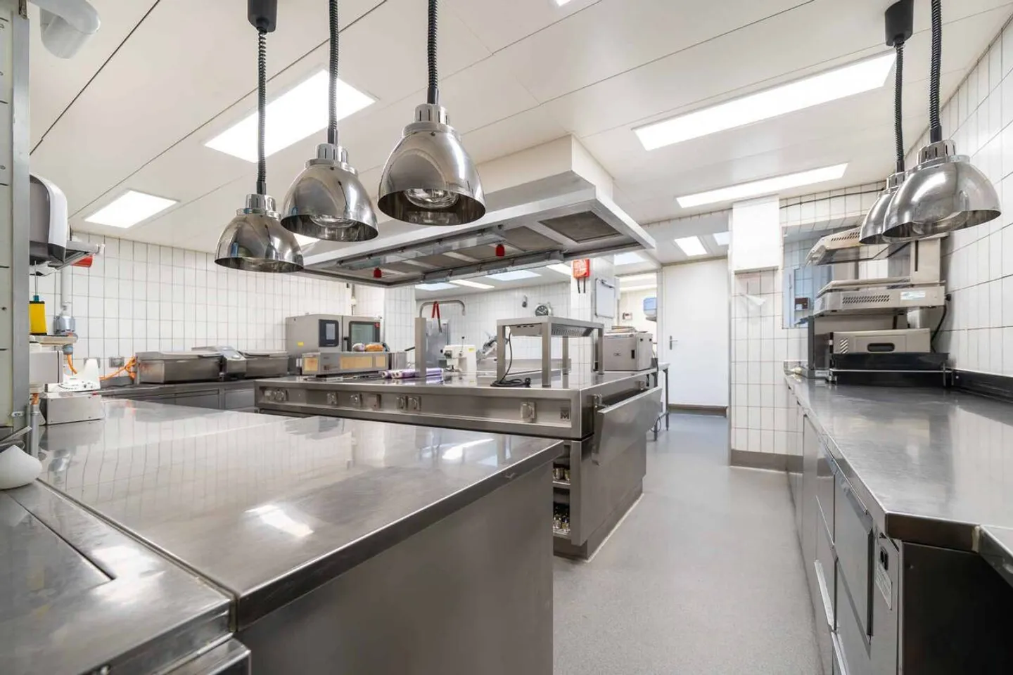 Restaurant Gastronomique de renom avec logements annexes - Foto 7 von 12