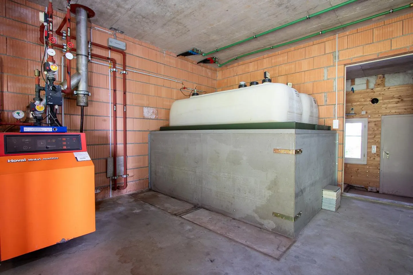 Country House with Potential and Land Reserve - Photo 14 of 15