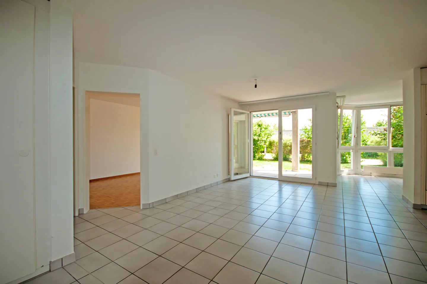 Apartment for sale - Photo 2 of 7