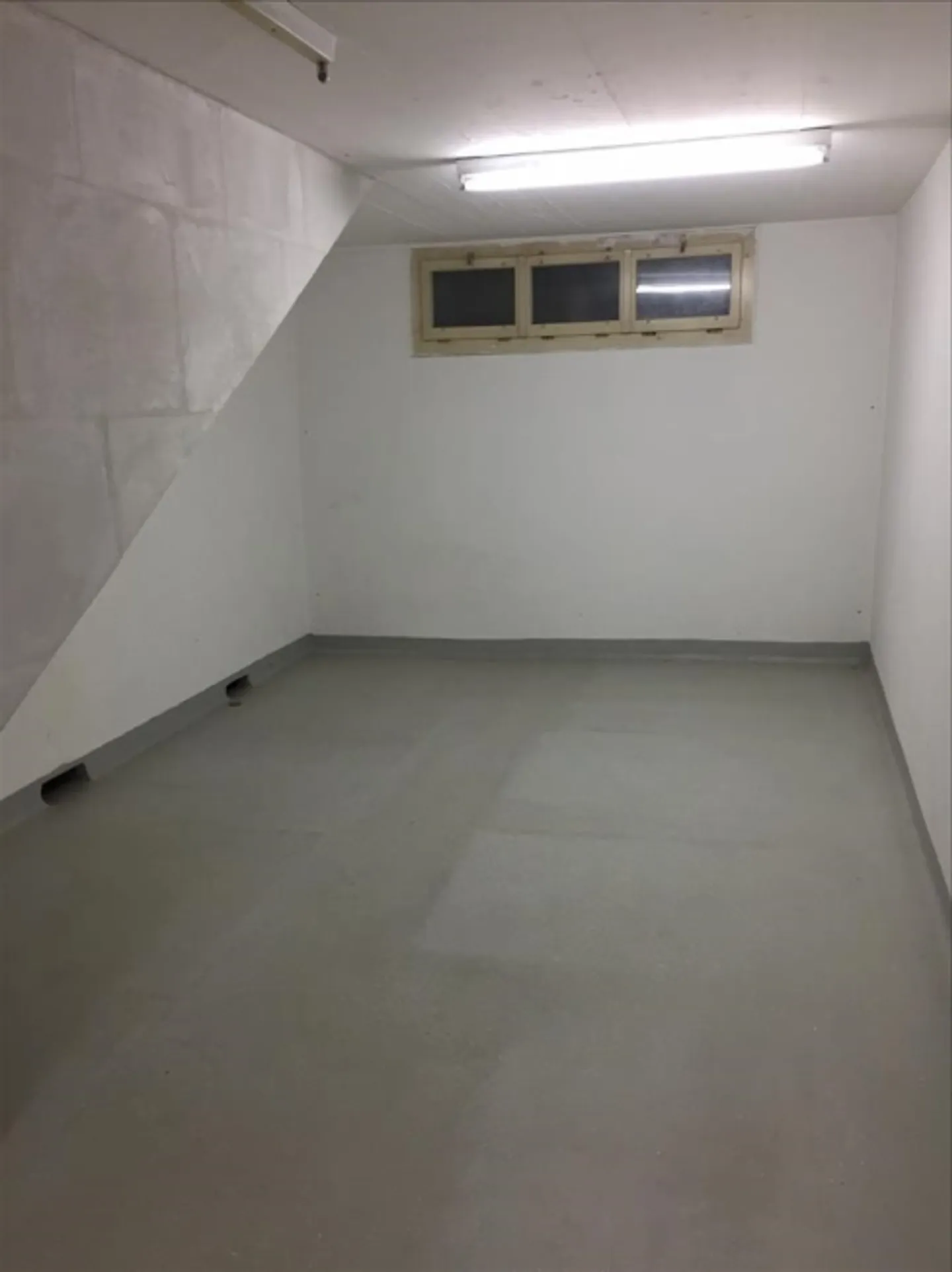 Storage space for rent - Photo 3 of 3