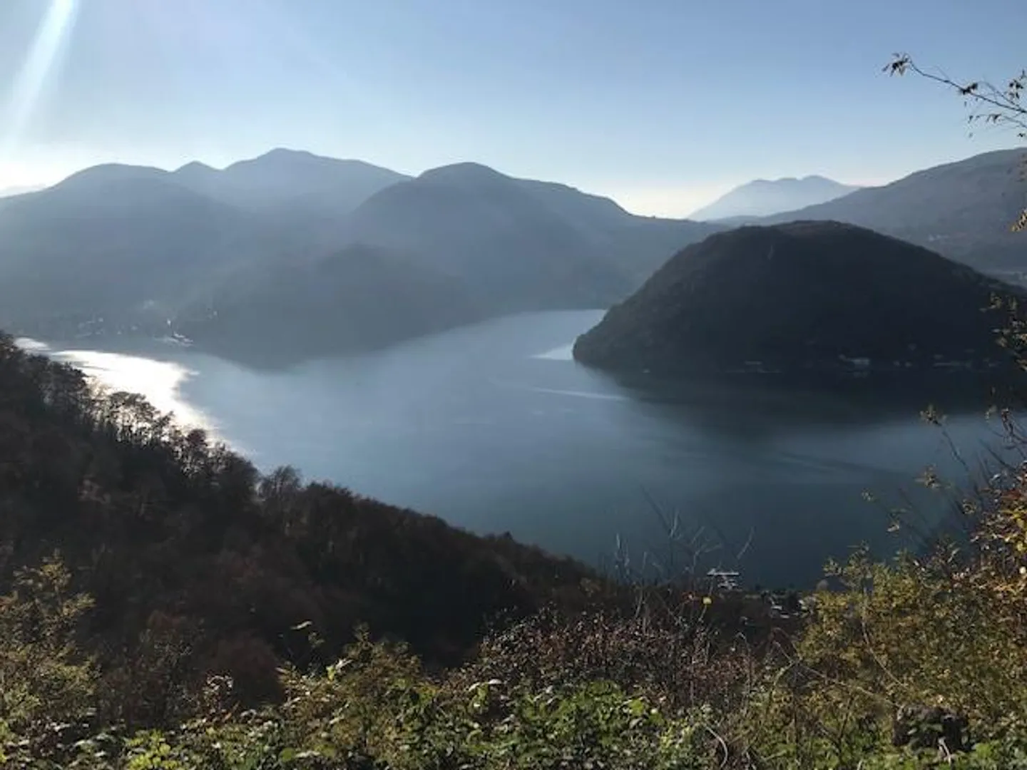 «Villa di lusso con vista lago vicino alla scuola TASIS; Montagnola» - Foto 2 di 4