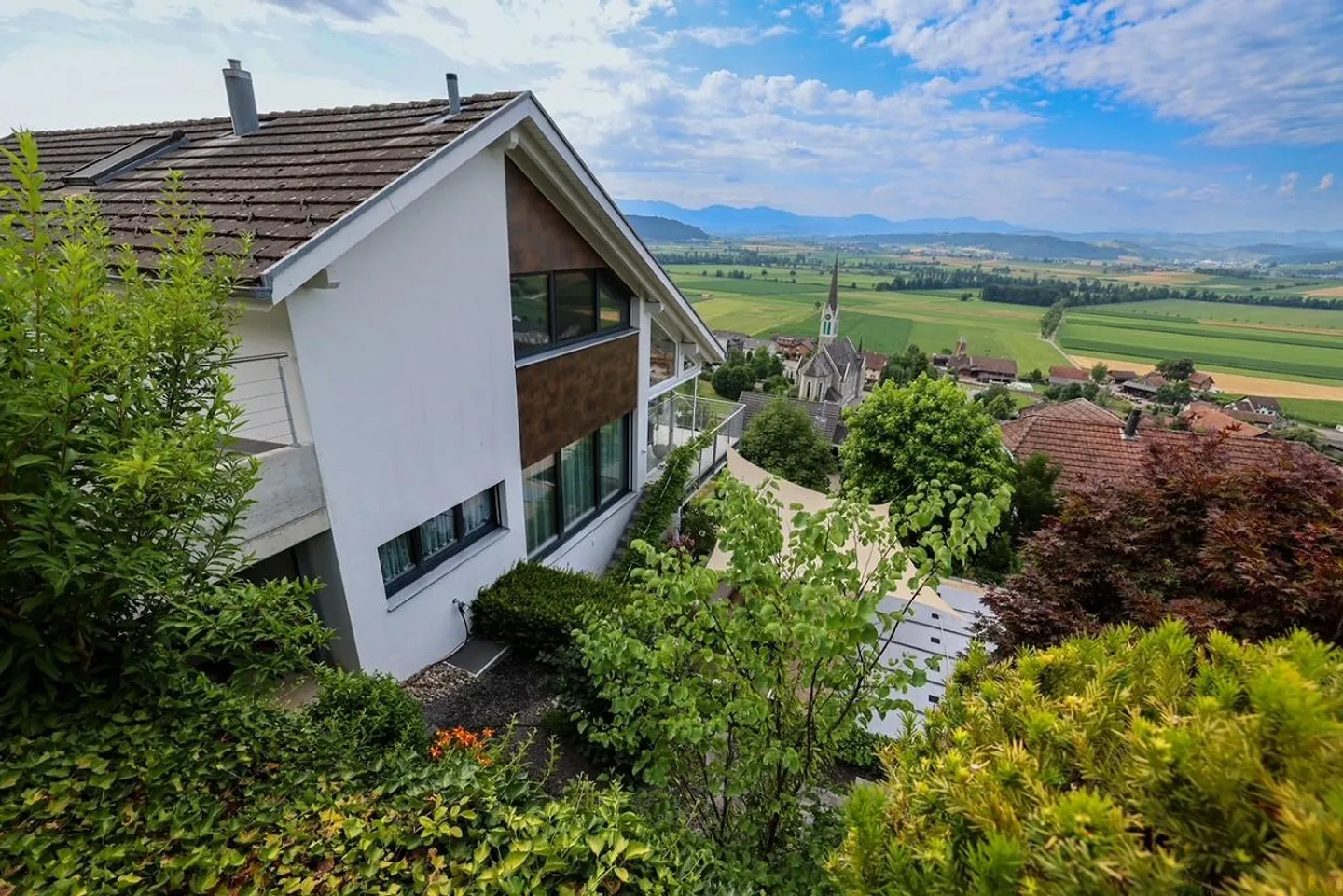 A Home to Fall in Love With - with Panoramic View, Pool and Highest Living Comfort - Photo 4 of 26