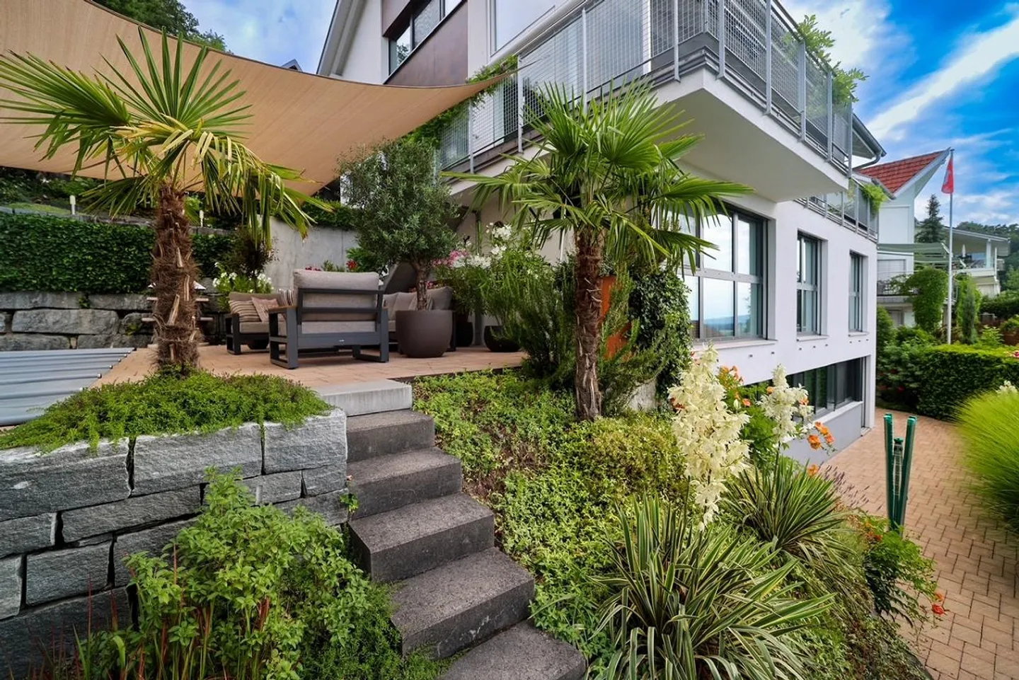 A Home to Fall in Love With - with Panoramic View, Pool and Highest Living Comfort - Photo 5 of 26