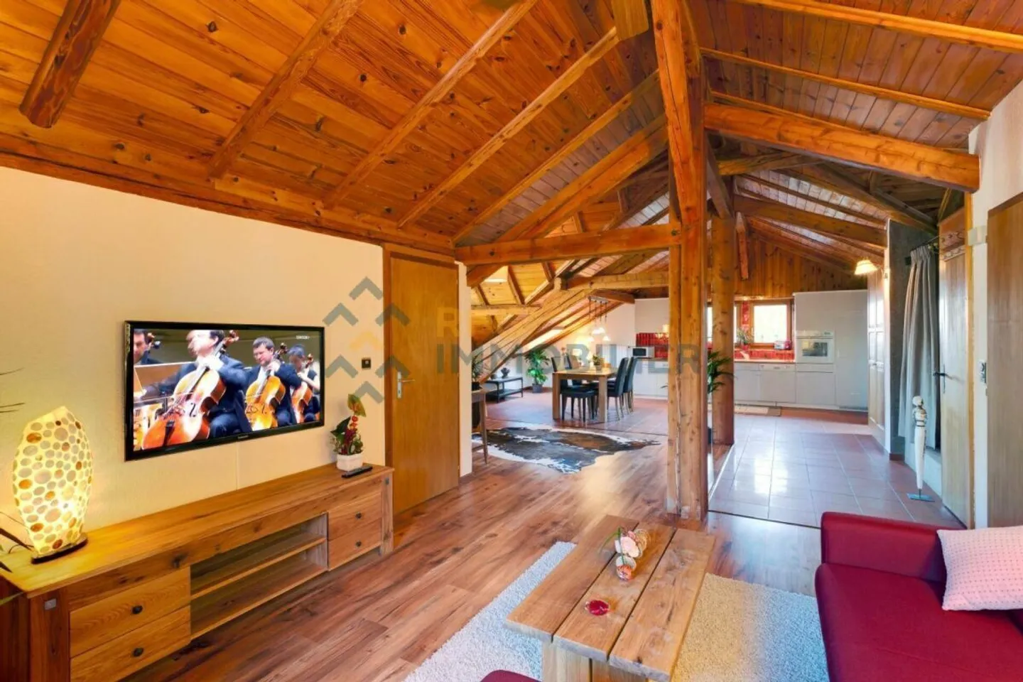 Proprietà d'investimento con ristorante - Foto 6 di 45