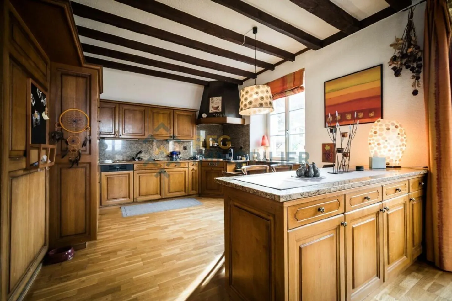 Proprietà d'investimento con ristorante - Foto 18 di 45