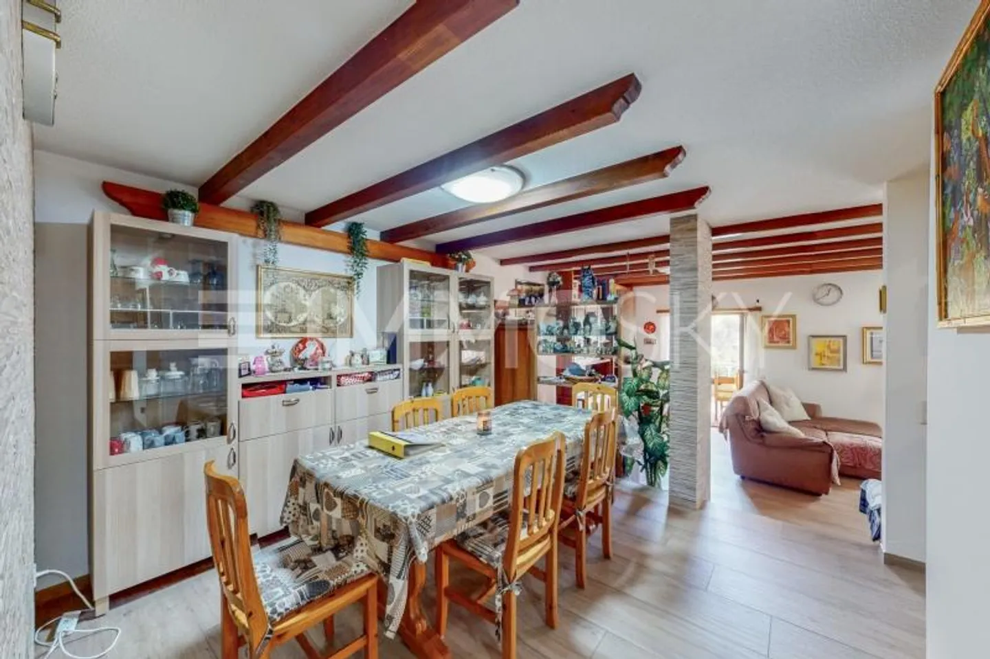 Casa singola in affitto - Foto 1 di 8
