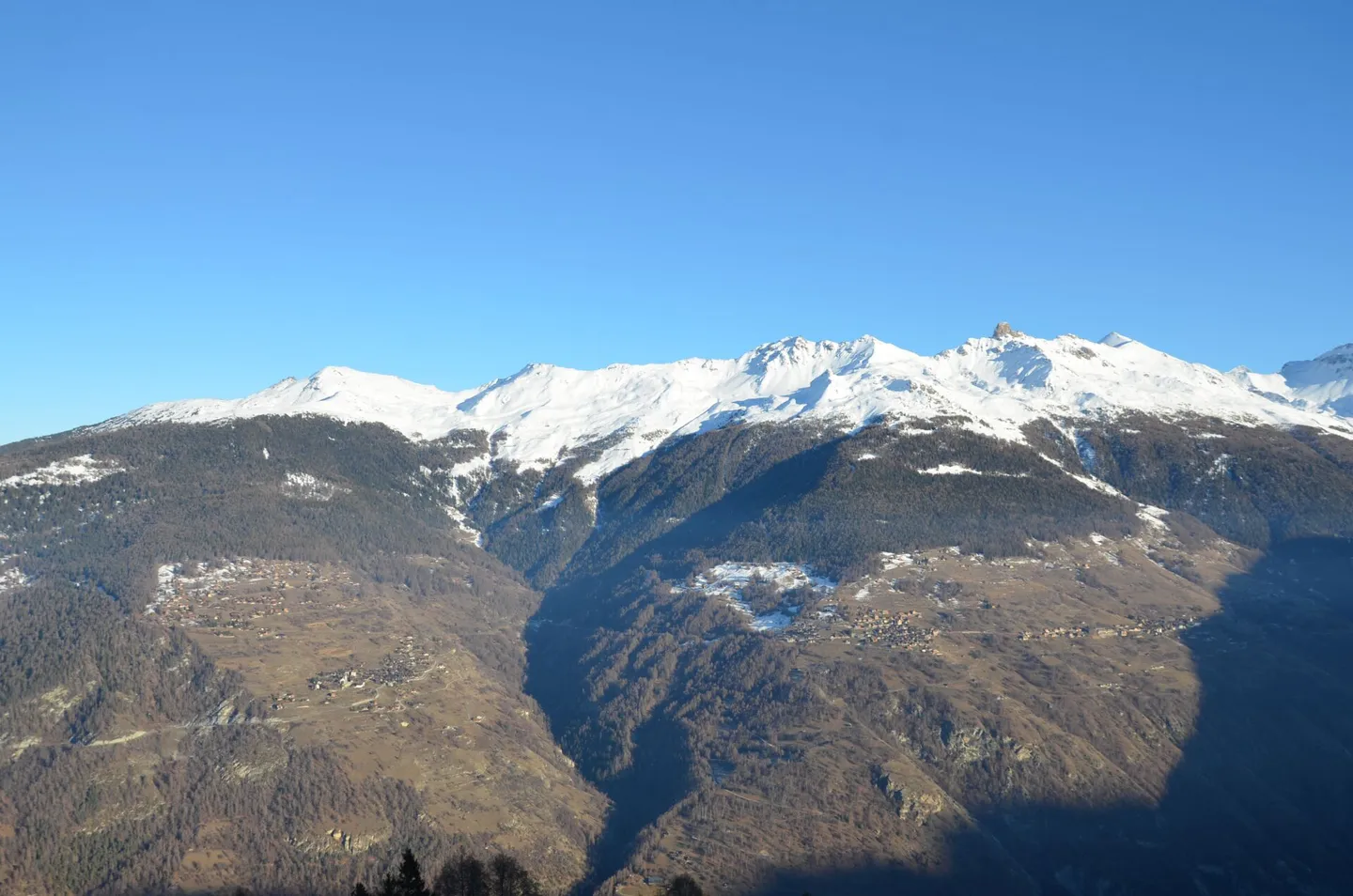 Chalet con Vista Alpina Mozzafiato - Foto 8 di 10