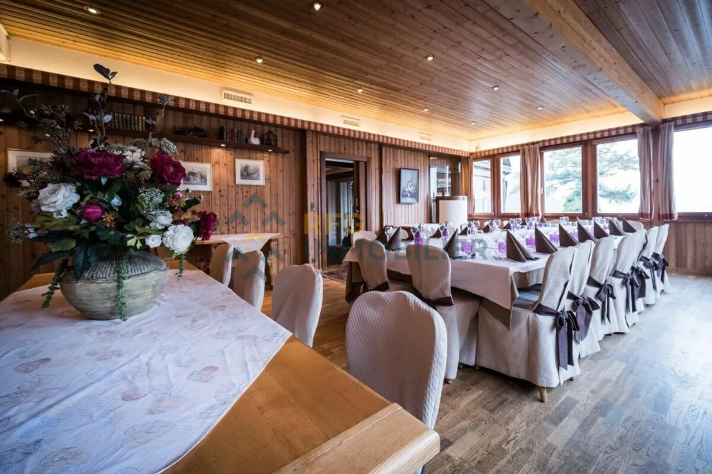 Proprietà d'investimento con ristorante - Foto 32 di 45