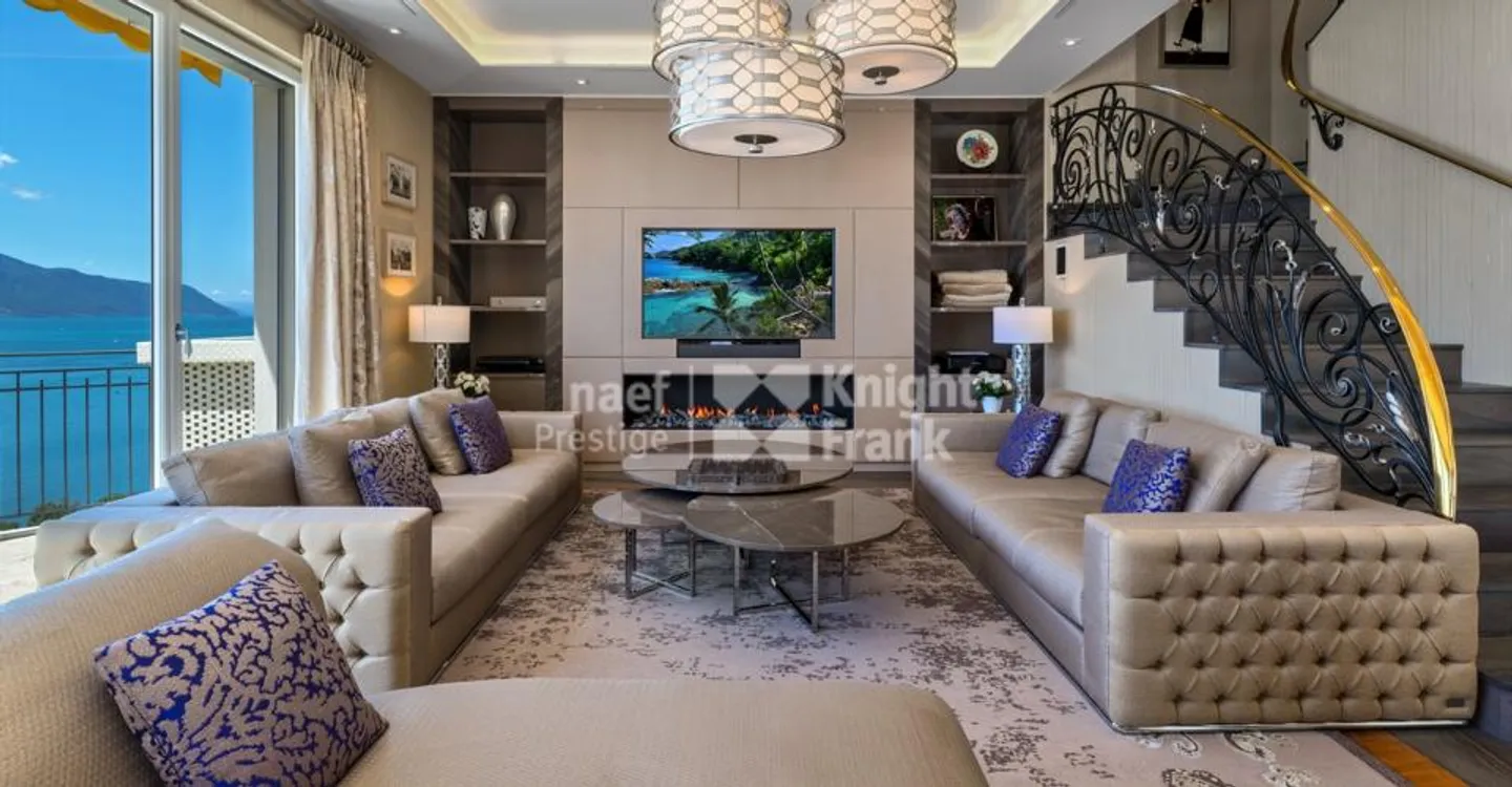 Unique! Penthouse apartment of 8.5 rooms with an exceptional view for sale in the heart of Montreux - Photo 9 of 12