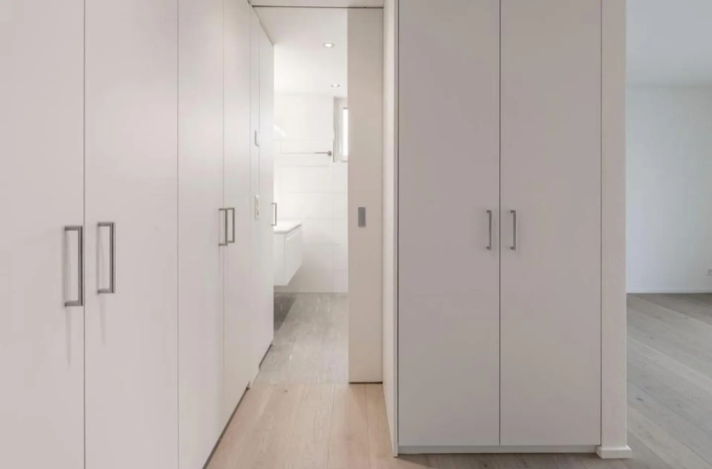 Helle Wohnung in Pfäffikon ZH - Foto 2 von 9