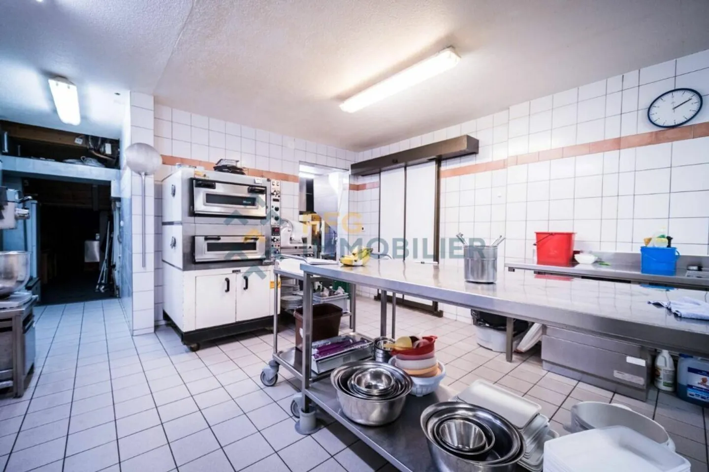 Proprietà d'investimento con ristorante - Foto 39 di 45