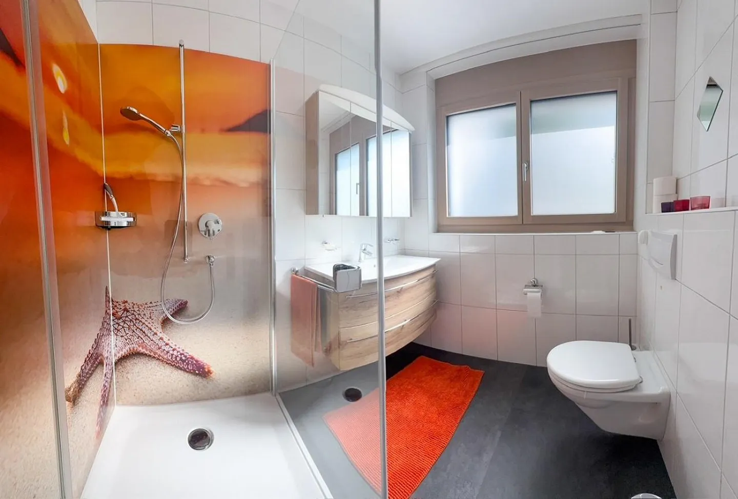 A Home to Fall in Love With - with Panoramic View, Pool and Highest Living Comfort - Photo 16 of 26