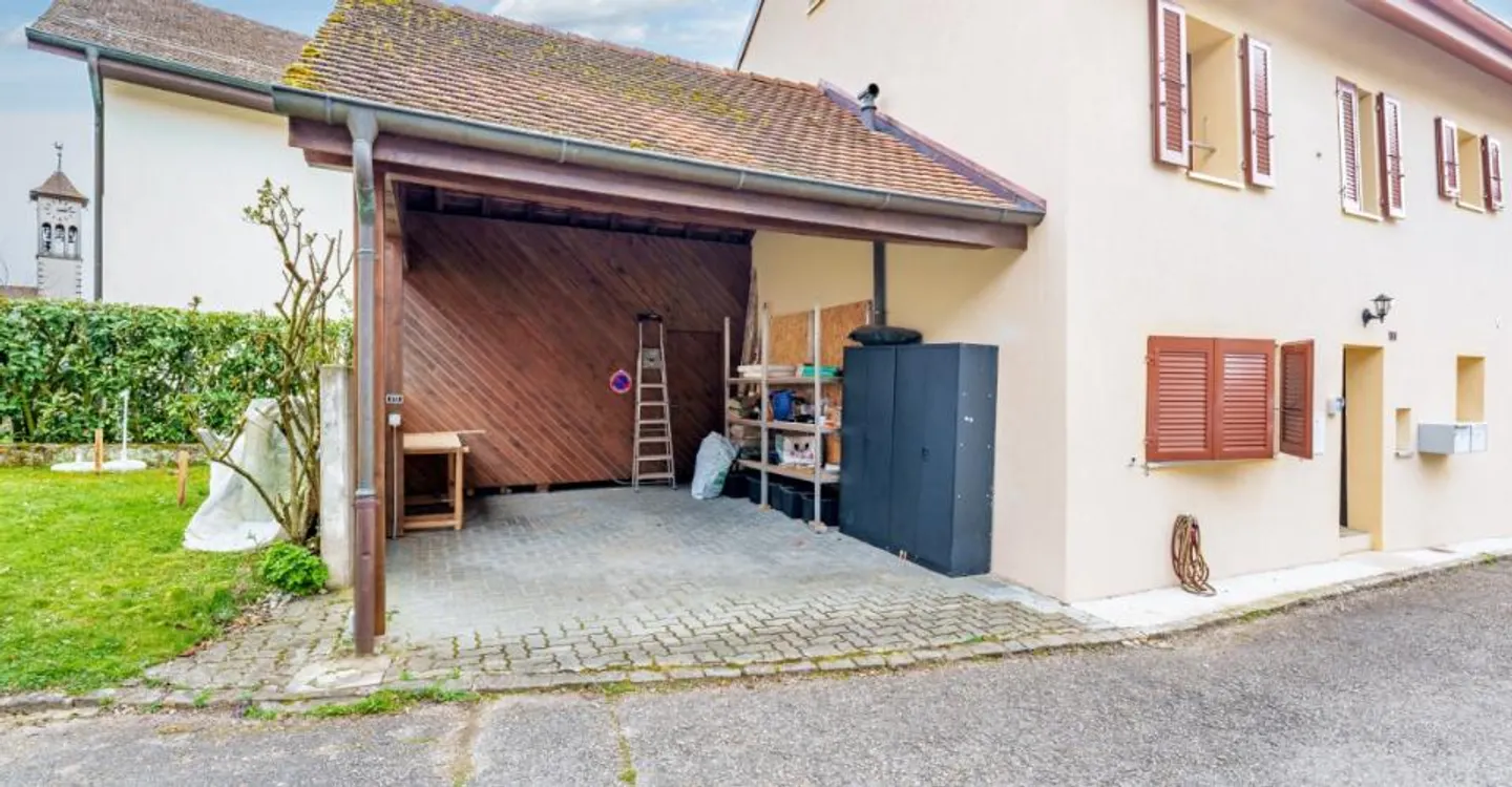 Triplex ristrutturato in un edificio del 1865, a 10 minuti da Morges - Foto 12 di 12