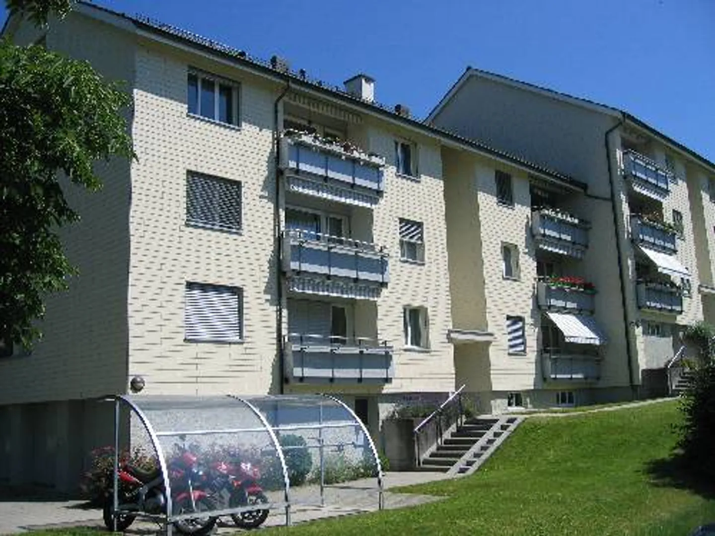 Apartment for rent - Photo 1 of 6