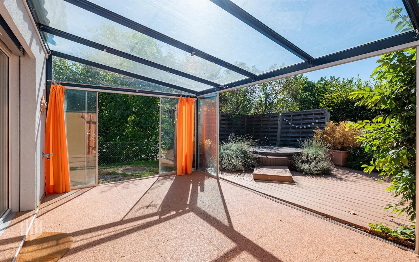 ImmoWyss - Plus d'espace pour la vie : confortable, lumineux et bien pensé - Photo 3 sur 15