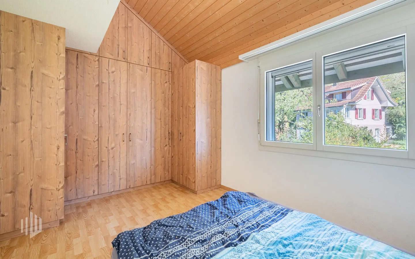 ImmoWyss - Plus d'espace pour la vie : confortable, lumineux et bien pensé - Photo 7 sur 15