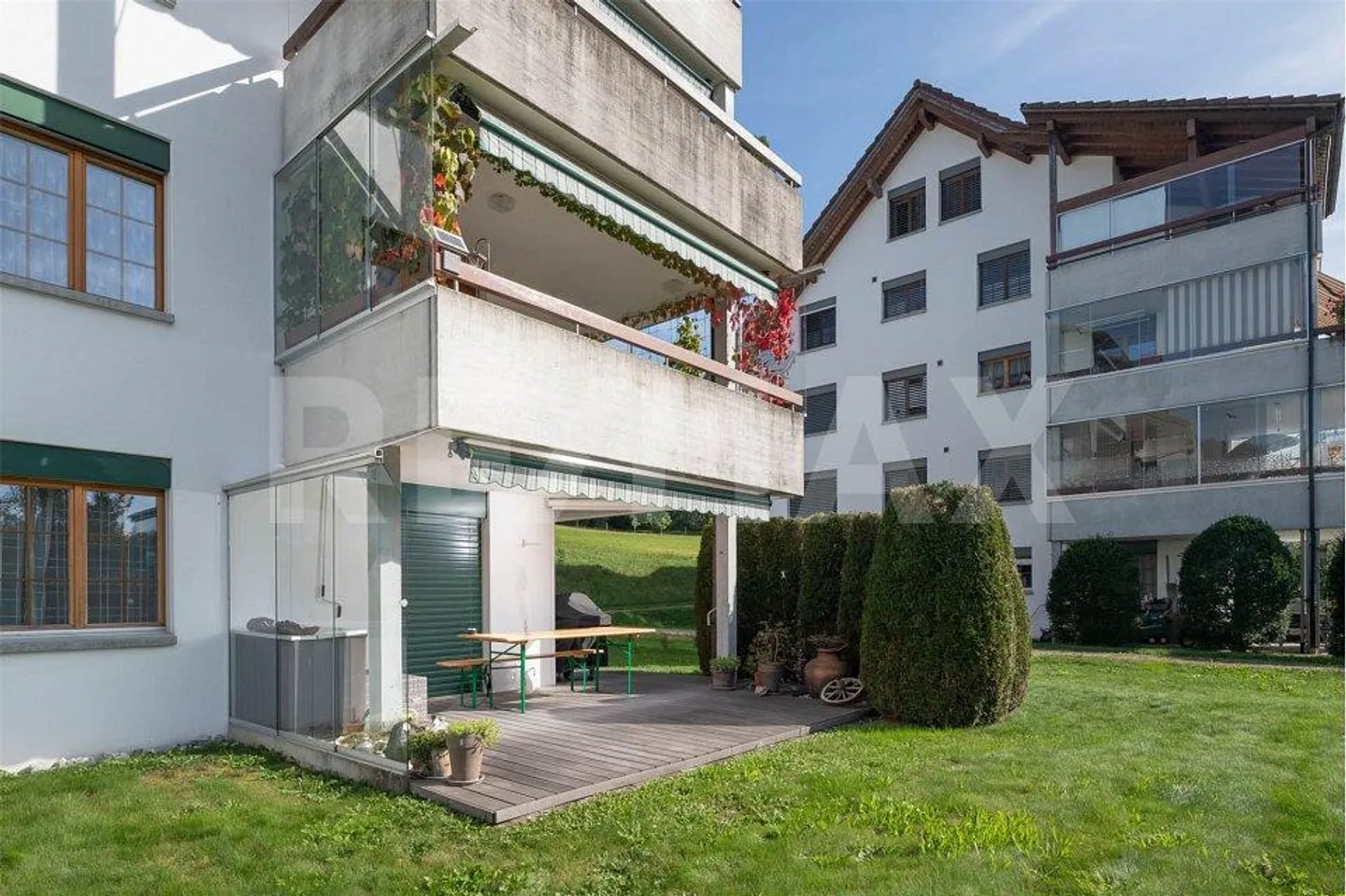 Appartement spacieux dans un emplacement ensoleillé et calme - Photo 3 sur 13
