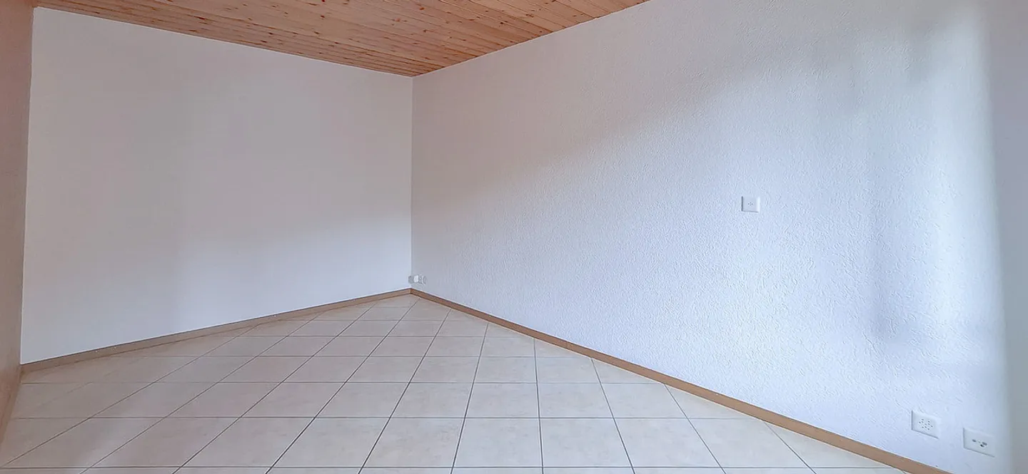 3,5-Zimmer-Wohnung im 2. Stock - Aufzug - Im Herzen von Ste-Croix - Foto 6 von 10