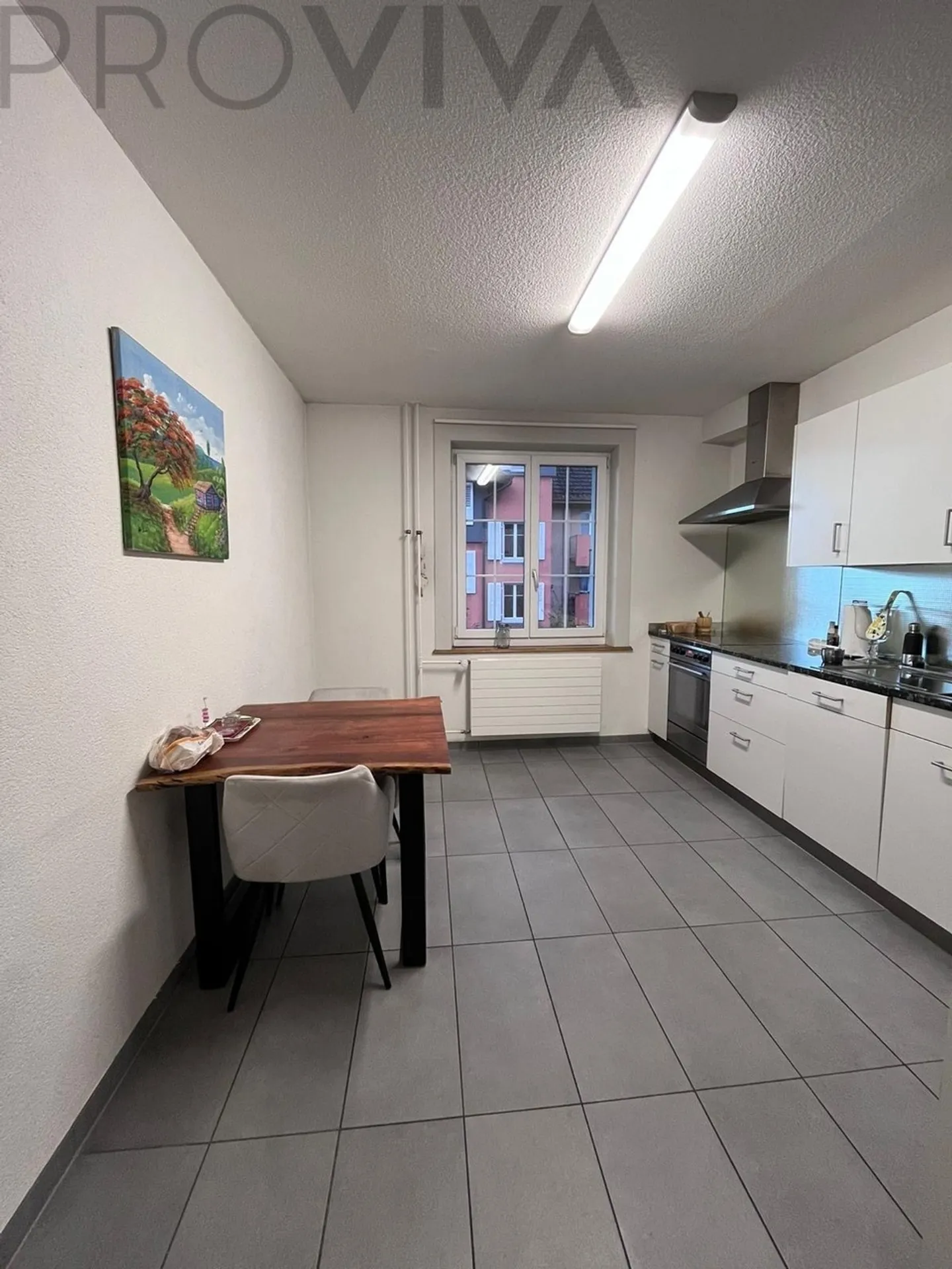 GEMÜTLICH UND AN ZENTRALER LAGE  - Foto 2 von 7