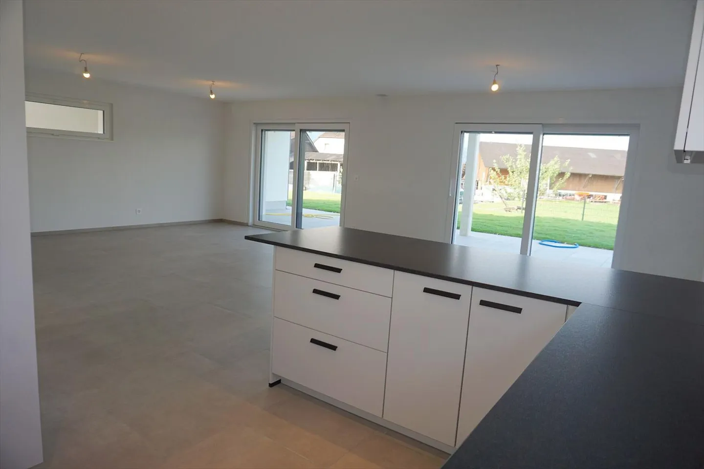 ARI-218 - Very beautiful individual house with 5.5 rooms in Courroux-Courcelon - Photo 7 of 13