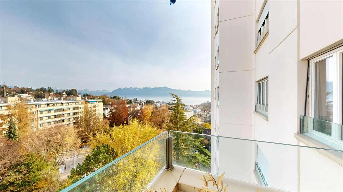 Stunning 3-Room Apartment in Lausanne - Photo 4 of 9