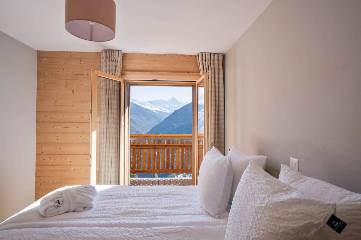 Appartamento ski-in/ski-out in un complesso alberghiero - Foto 4 di 13