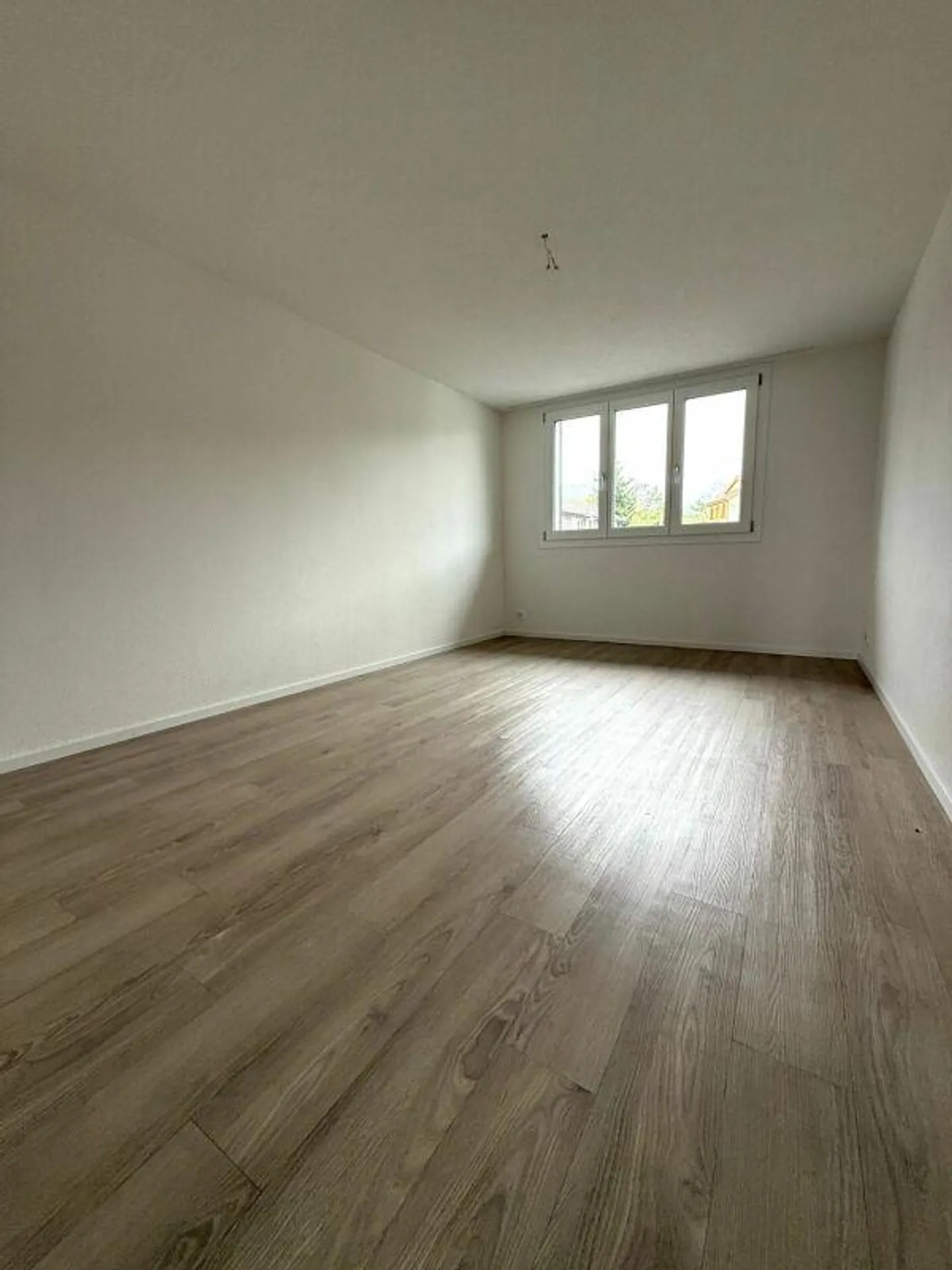 Vie idyllique et rurale - Appartement de 5,5 pièces à louer ! - Photo 13 sur 15