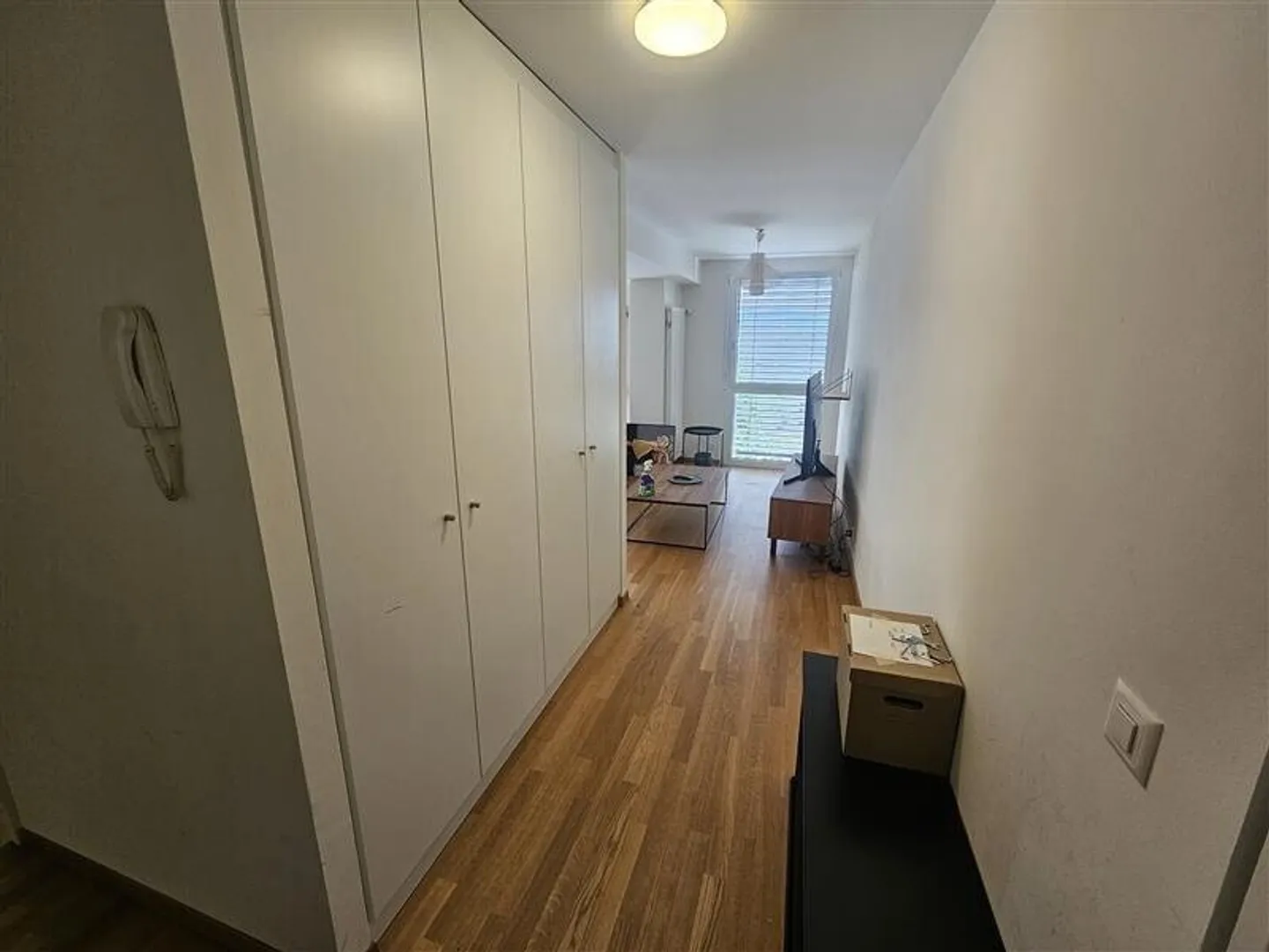 Apartment for rent - Photo 3 of 5