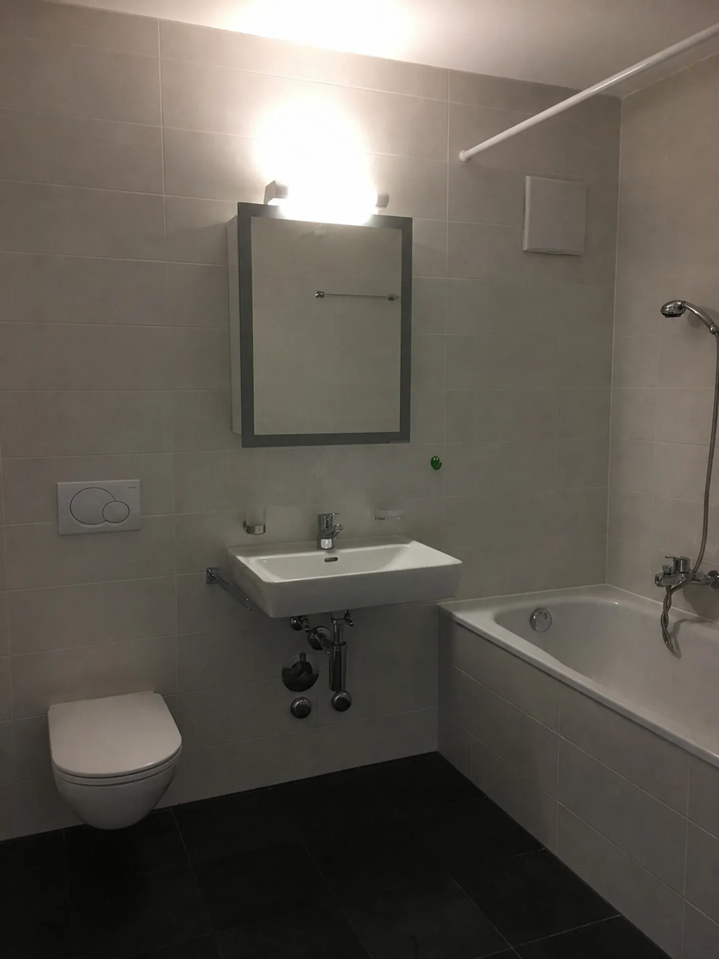 Appartement spacieux de 3,5 pièces au 2ème étage - Photo 4 sur 5